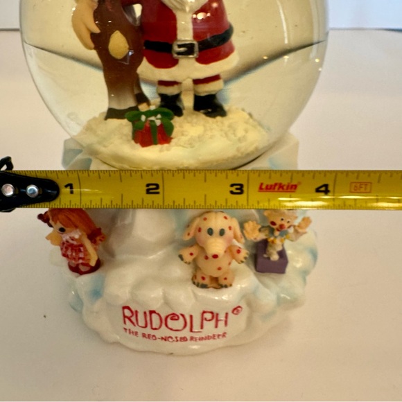 NWT. Rudolph snow globe bank. 2003 Rudolph The Red-Nosed Reindeer Snow Globe - Picture 14 of 15